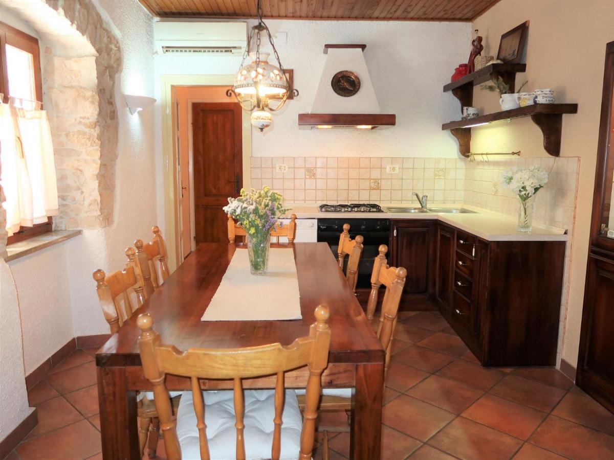 Holiday Home Nino - Lbn305 By Interhome Kršan Zewnętrze zdjęcie