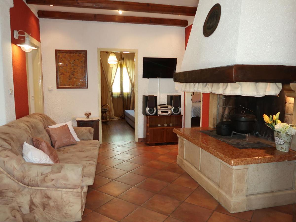 Holiday Home Nino - Lbn305 By Interhome Kršan Zewnętrze zdjęcie